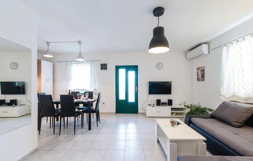 Holiday Home Lucija 圣菲利普雅科夫 外观 照片